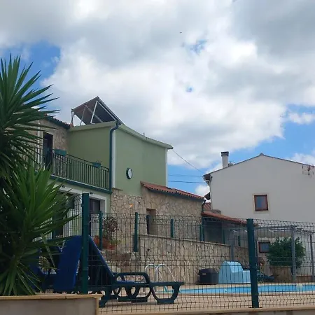 De Oliveiras Country house *